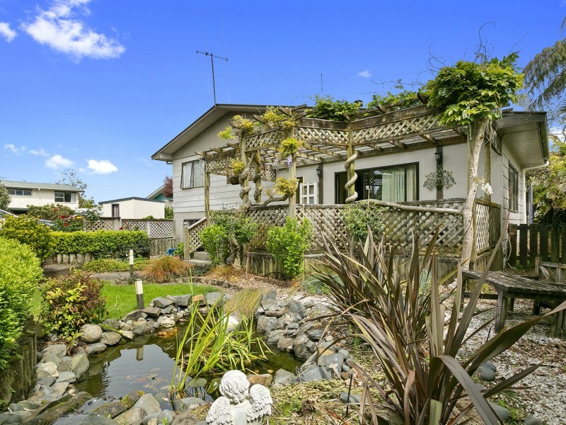 52 Arnold Street, Leamington, Cambridge - Carousel 1