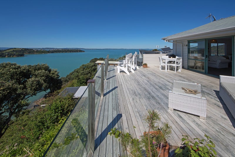 35 Burrell Road, Oneroa, Waiheke Island - Carousel 13