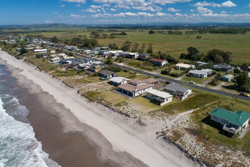 79 South Pacific Road, Rakino Island, Auckland - Carousel 1