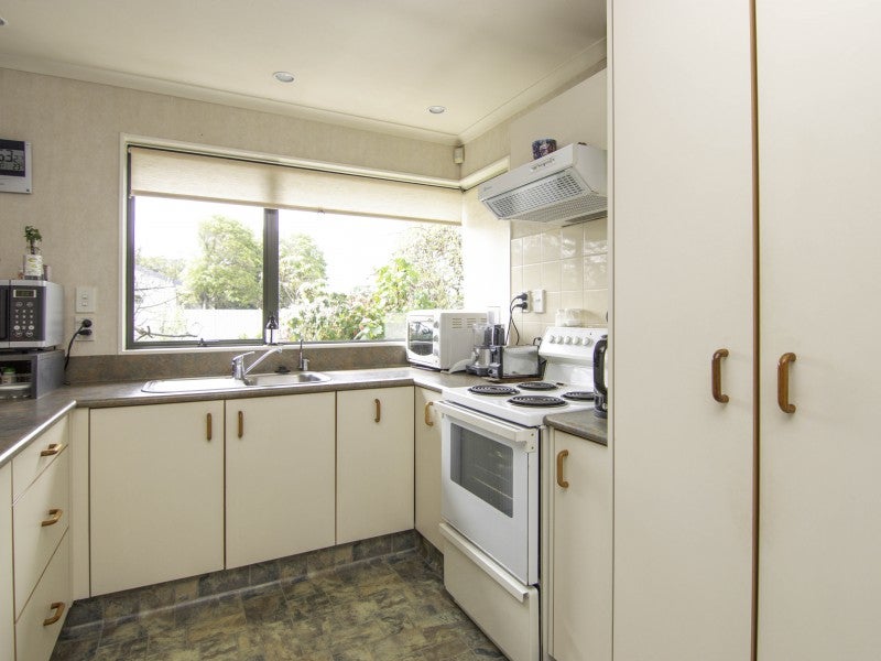 577 Ferguson Street, Terrace End, Palmerston North - Carousel 2