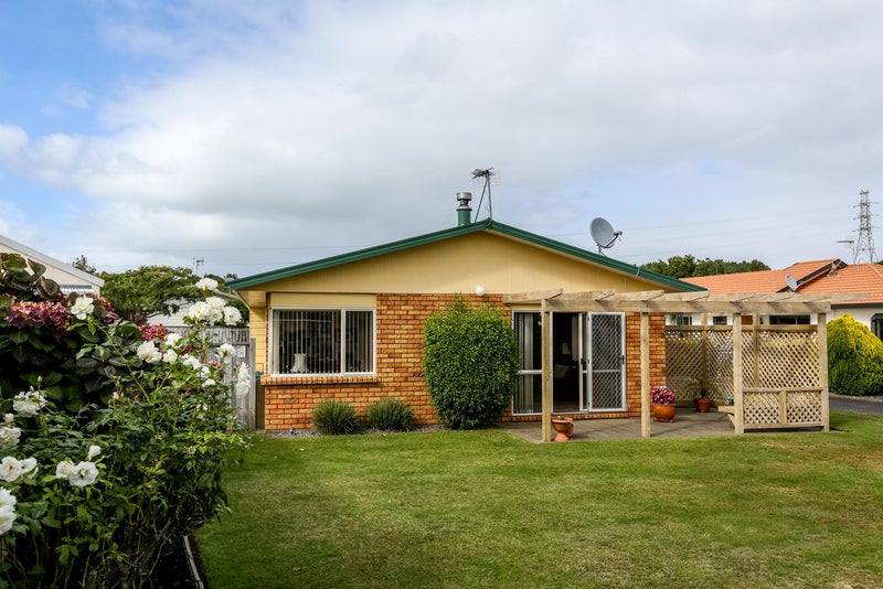 4A Tyne Place, Highlands Park, New Plymouth - Carousel 1