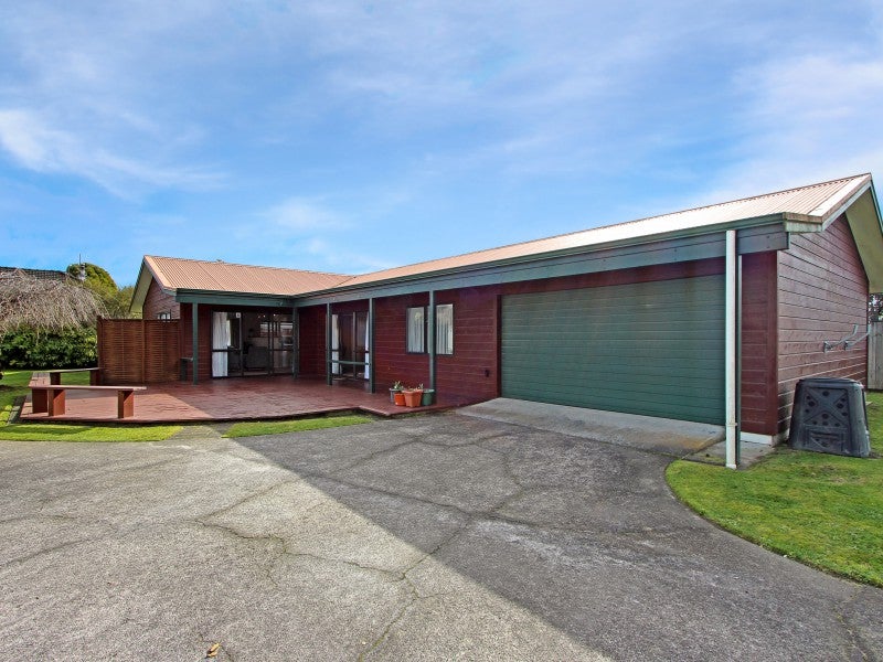 14 Shirley Street, Mangakakahi, Rotorua - Carousel 1