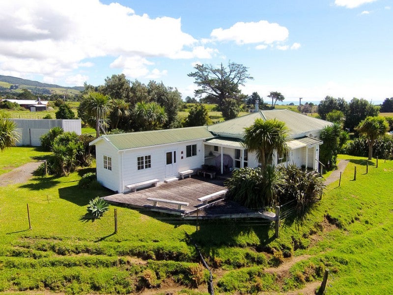 251 Plymouth Road, Omata - Carousel 1