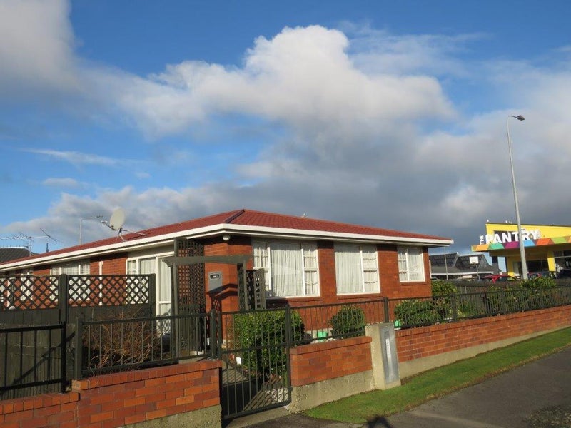 132 Grace Street, Appleby, Invercargill - Carousel 1