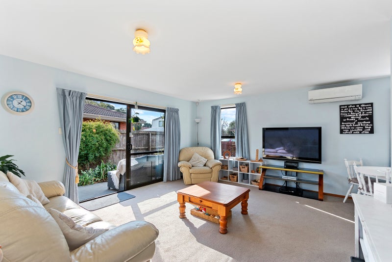 1/22 Mchaffies Place, Wainoni, Christchurch - Carousel 2