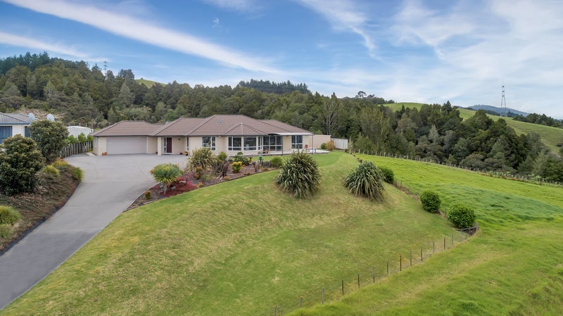 14 Kensington Heights Rise, Kensington, Whangarei - Carousel 1