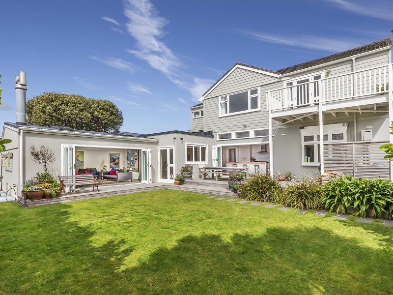 45 Burnham Street, Seatoun, Wellington - Carousel 1