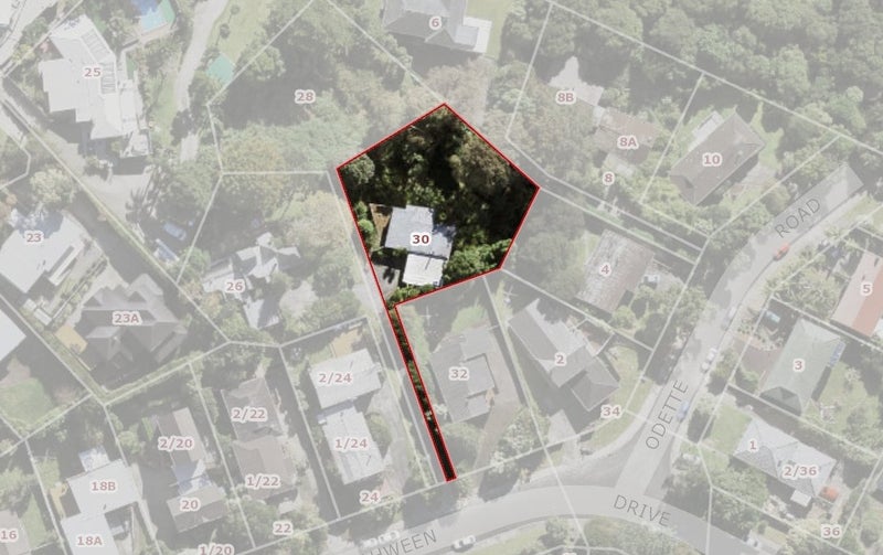 30 Girrahween Drive, Totara Vale, Auckland - Carousel 1