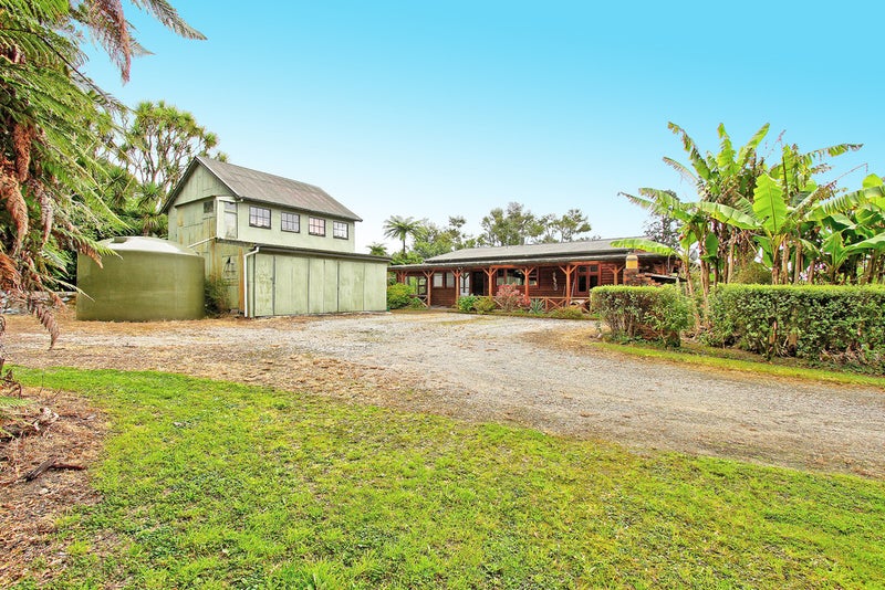 916 Fairdown Road, Fairdown, Westport - Carousel 2