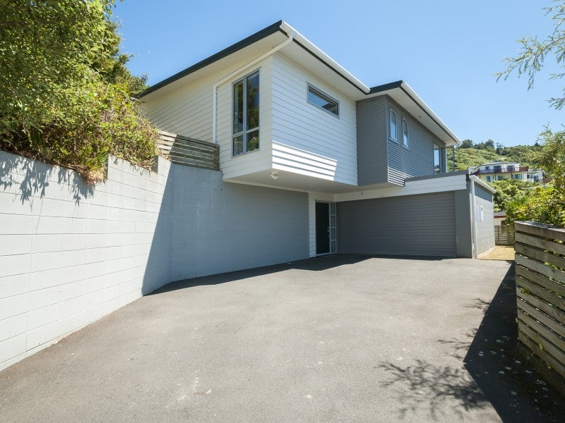 154A Tirohanga Road, Tirohanga, Lower Hutt - Carousel 1