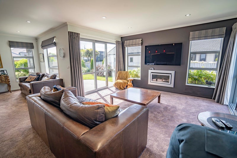 24 Rosewood Drive, Rosedale, Invercargill - Carousel 2
