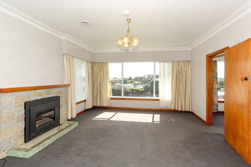 30 Stuart Place, Blagdon, New Plymouth - Carousel 2