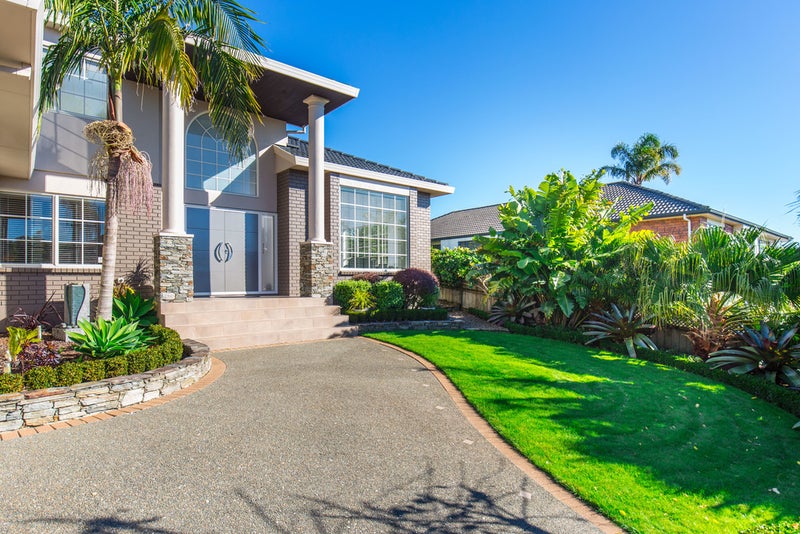 23 TUMBRIDGE PL, Somerville, Manukau - Carousel 2