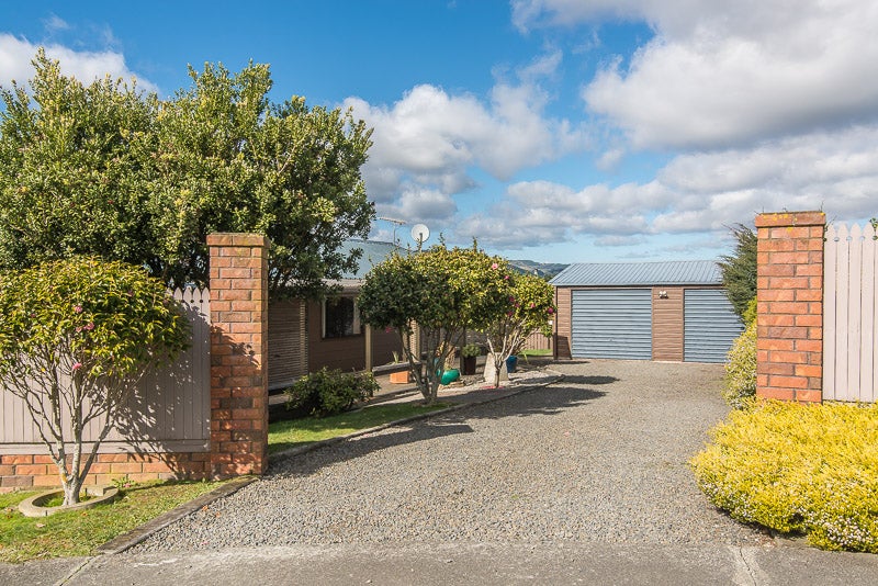 19 Chapel Street, Takapuwahia, Porirua - Carousel 2