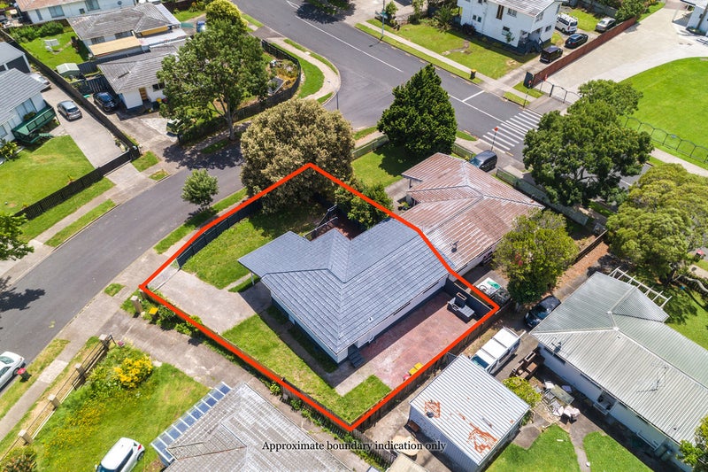 2/2 Almay Place, Clover Park, Auckland - Carousel 2