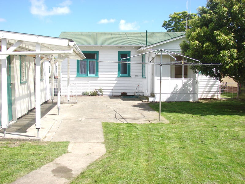 87 Shamrock Street, Takaro, Palmerston North - Carousel 1