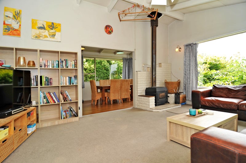 81 Centennial Avenue, Helensburgh, Dunedin - Carousel 2