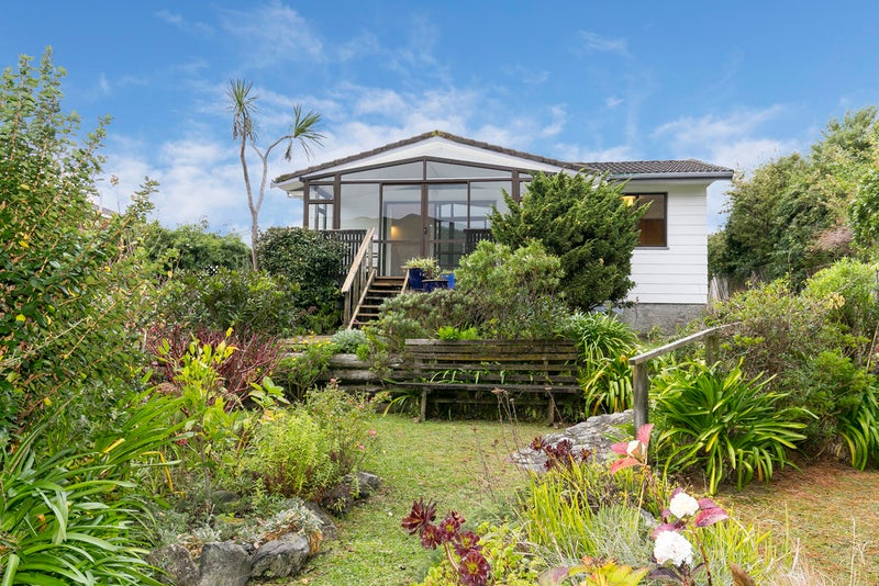 268 Mitchell Street, Brooklyn, Wellington - Carousel 1