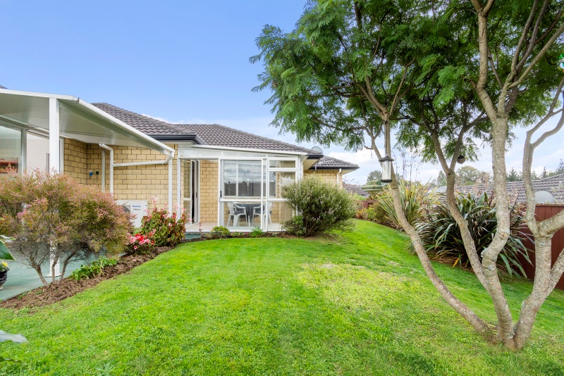 14 Annandale Drive, Pyes Pa, Tauranga - Carousel 2