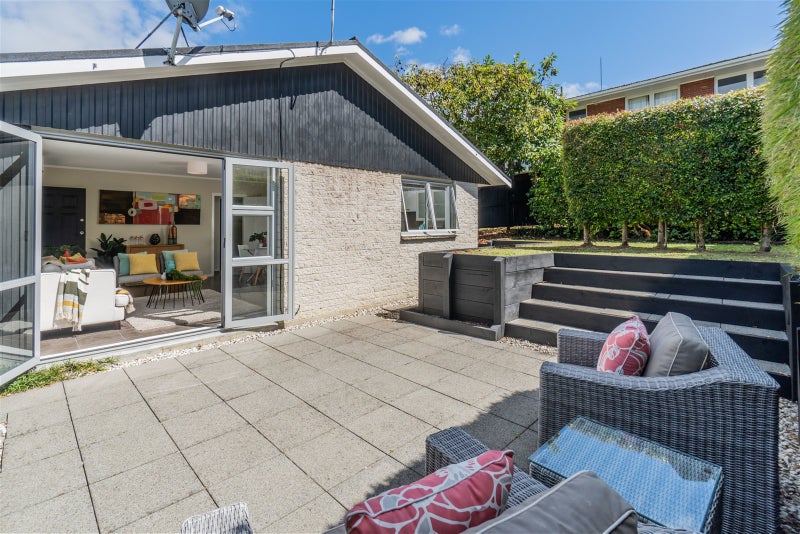2/5 Huapai Street, Onehunga, Auckland - Carousel 2