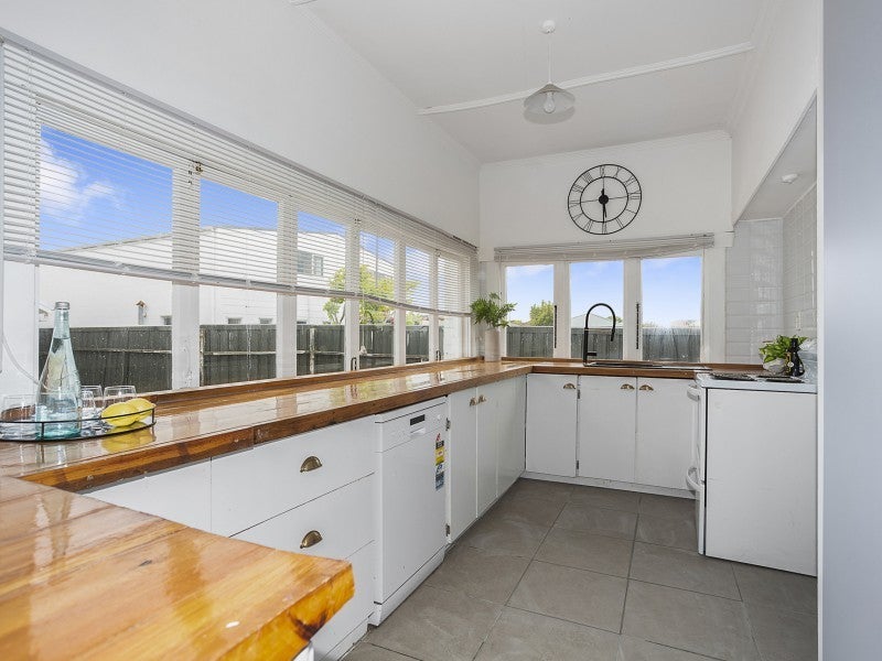 336 Tay Street, Turnbull Thomson Park, Invercargill - Carousel 2