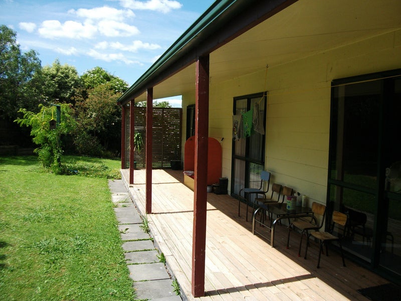 26 Lydia Place, Kelvin Grove, Palmerston North - Carousel 2