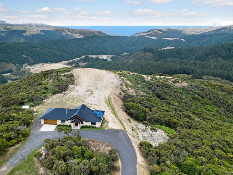 755 Takarau Gorge Road, Makara, Karori - Carousel 1