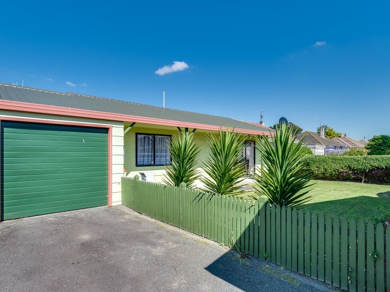 4/90 NUFFIELD AVE, MAREWA, NAPIER - Carousel 11