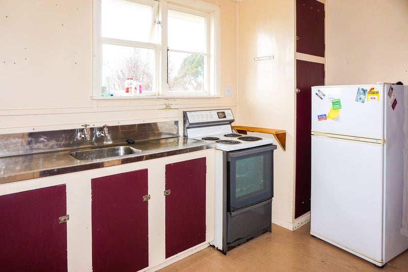 24 Forrester Avenue, Liberton, Dunedin - Carousel 2