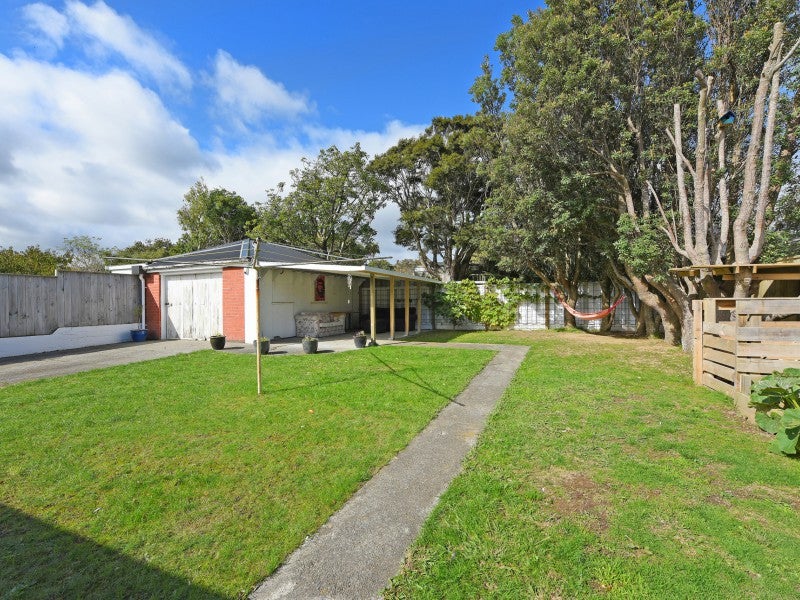 1172 Taita Drive, Taita, Lower Hutt - Carousel 13