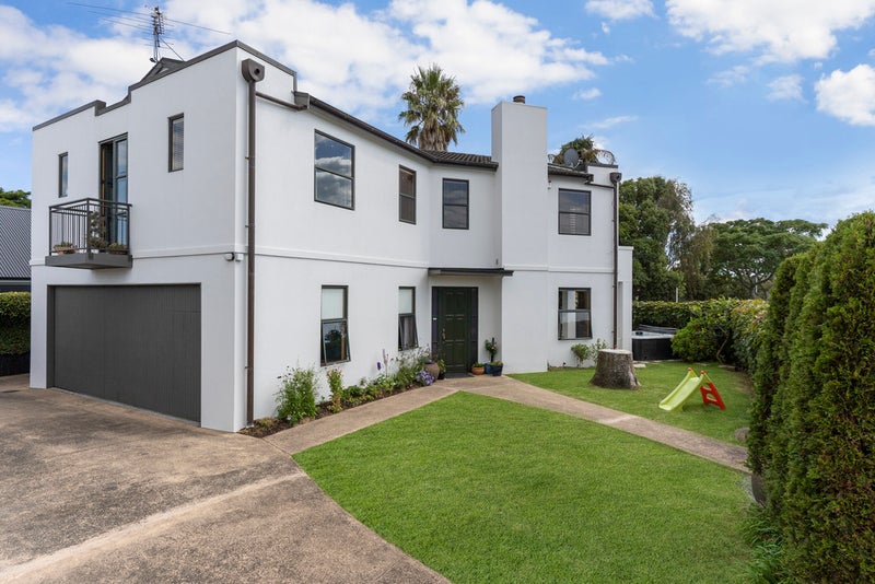 33 Rautara Street, Orakei, Auckland - Carousel 2