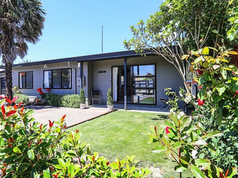 711B Whitehead Road, Saint Leonards, Hastings - Carousel 1