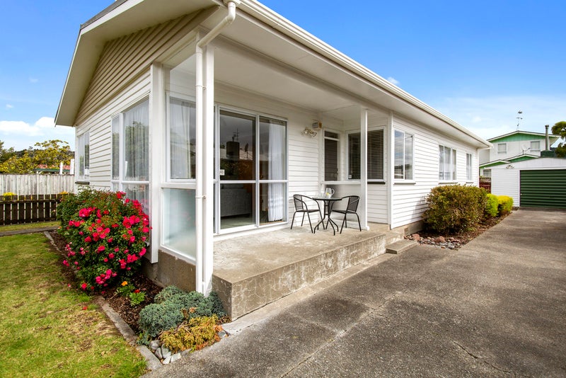 35 Kiwi Street, Heretaunga, Upper Hutt - Carousel 1