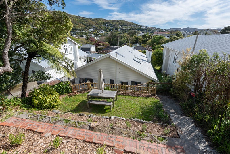 73 Donald Street, Karori, Wellington - Carousel 20