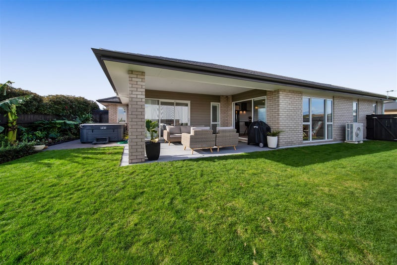 18A Jules Crescent, Bell Block, New Plymouth - Carousel 1