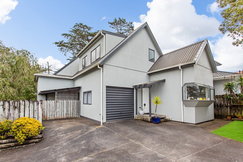 3/161 Aviemore Drive, Highland Park, Auckland - Carousel 2