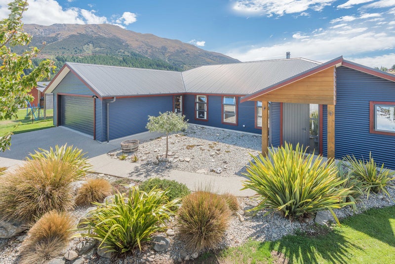 14 Paradise Place, Wanaka - Carousel 2