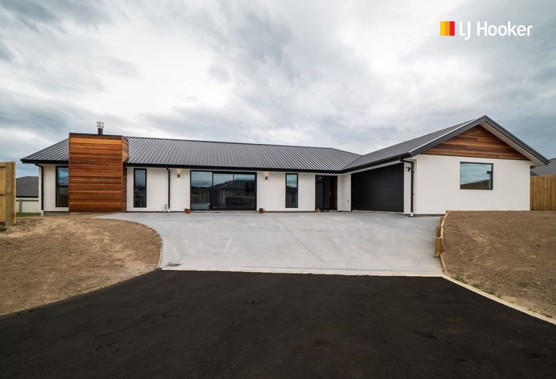 14 Dallimore Lane, Corstorphine, Dunedin - Carousel 1