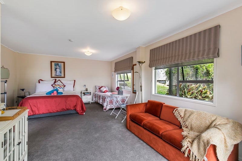 12 Kallista Place, Browns Bay, Auckland - Carousel 22