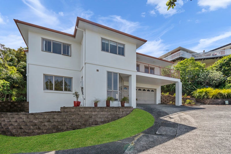 5E Speedy Crescent, Hillcrest, Auckland - Carousel 1