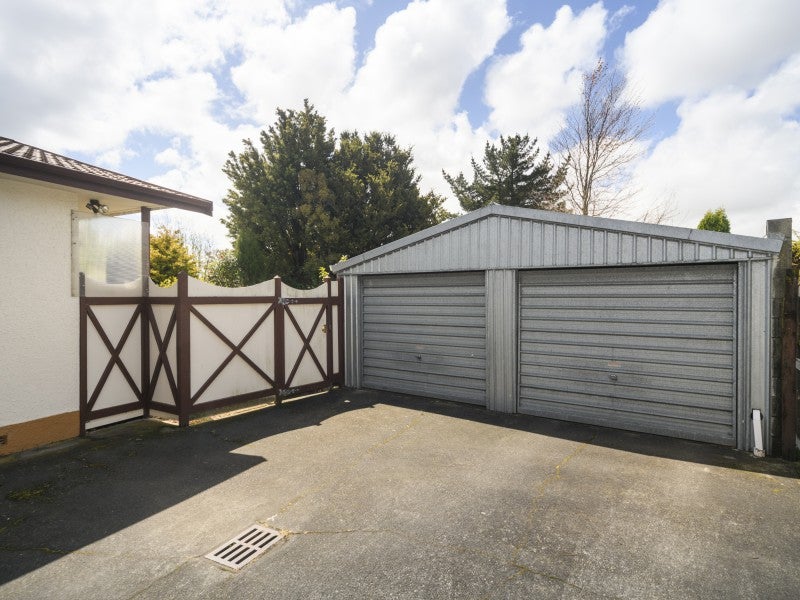 16 Ashford Avenue, Hokowhitu, Palmerston North - Carousel 18