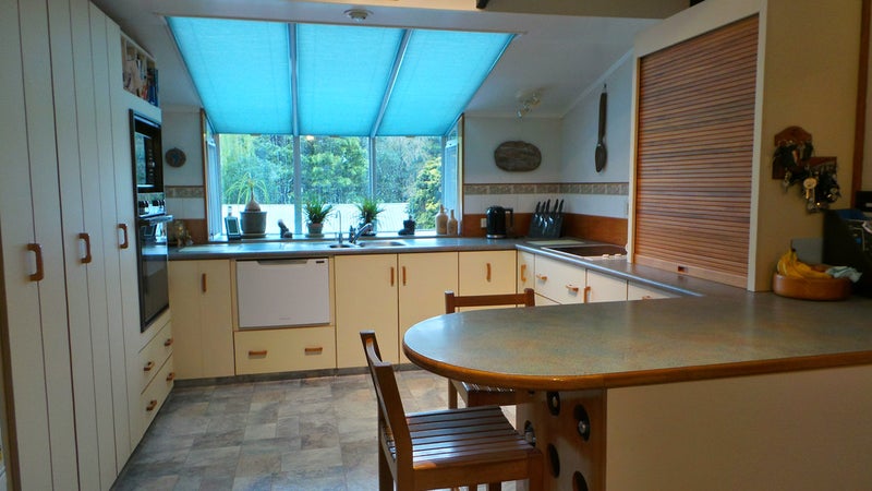 9 Victoria Terrace, Ohau, Levin - Carousel 2