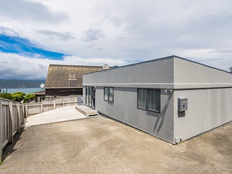 37 Bowes Crescent, Strathmore Park, Wellington - Carousel 14