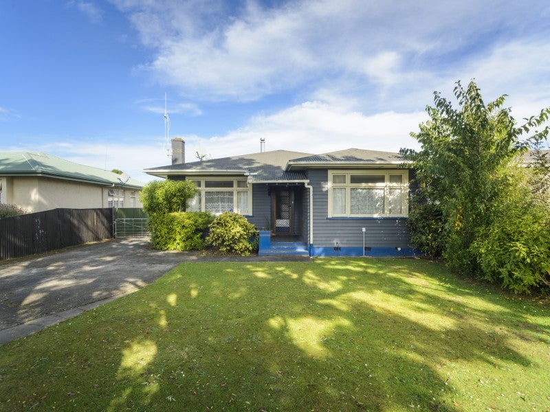 39 Guy Avenue, Takaro, Palmerston North - Carousel 1
