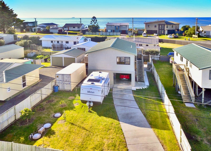 19B Costello Crescent, Te Puke - Carousel 26