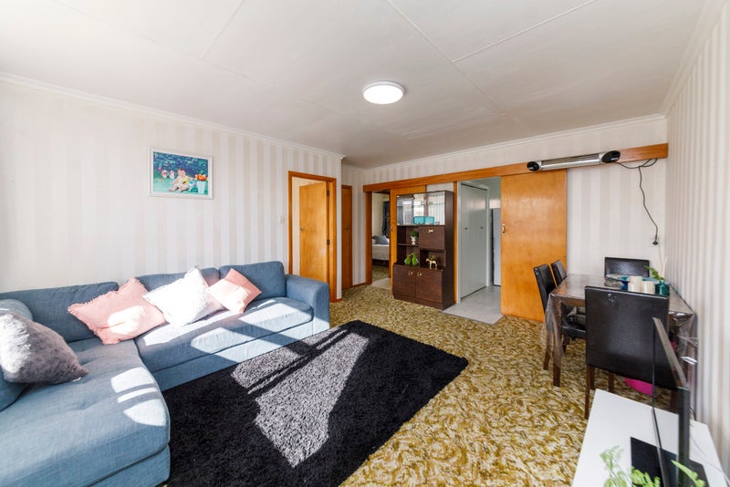 5/84A Linton Street, West End, Palmerston North - Carousel 2