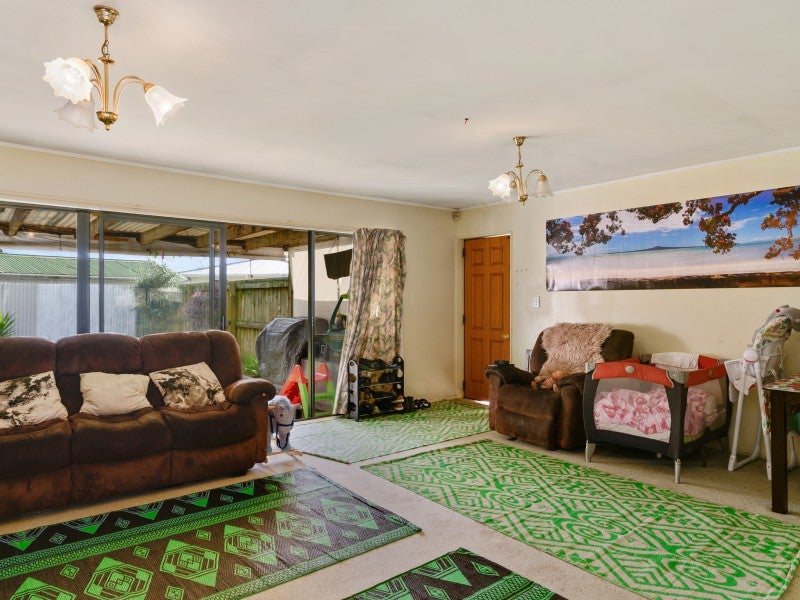9B Puweto Street, Selwyn Heights, Rotorua - Carousel 2