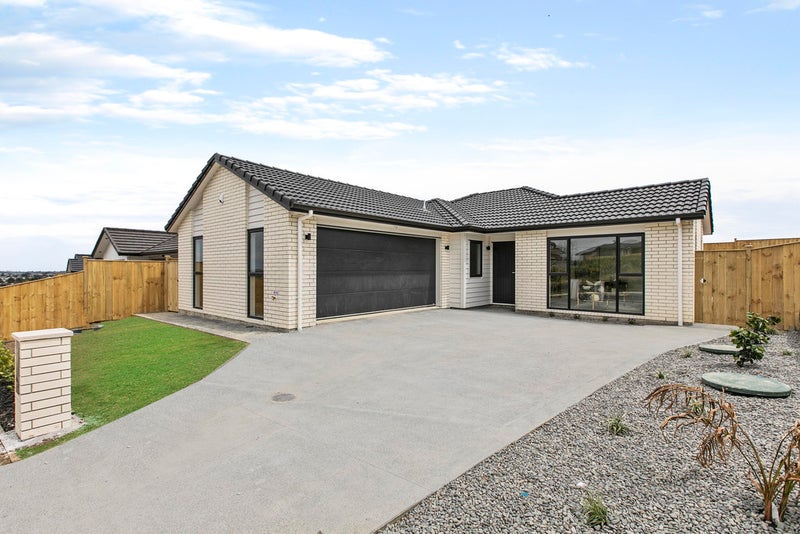 32 Melgran Avenue, Ardmore, Papakura - Carousel 1