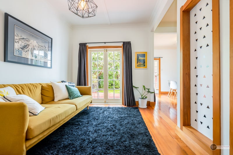 2/12 Raymond Terrace, Fairfield, Lower Hutt - Carousel 2