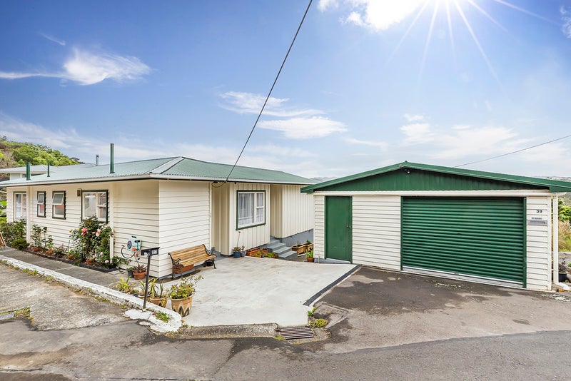 39 Cheshire Street, Wilton, Wellington - Carousel 2